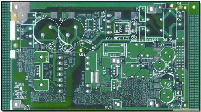 四層線路板中間的兩層有什么作用